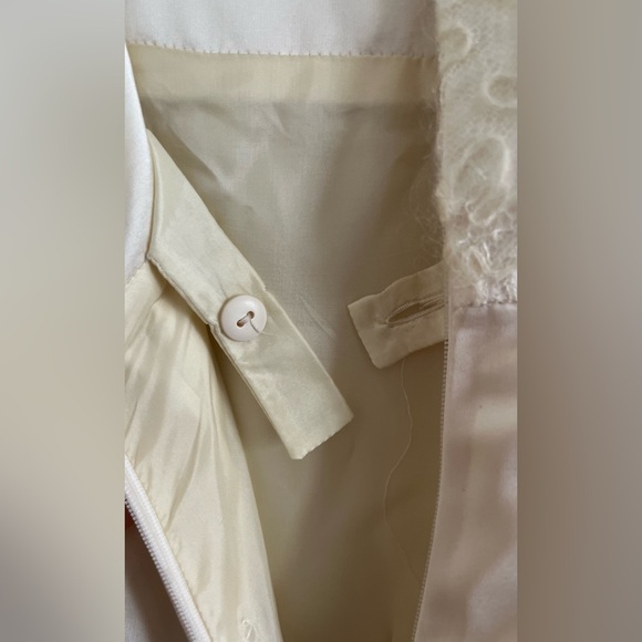 Pianoforte di MaxMara Mohair Lace Wedding Gown - Picture 7 of 10